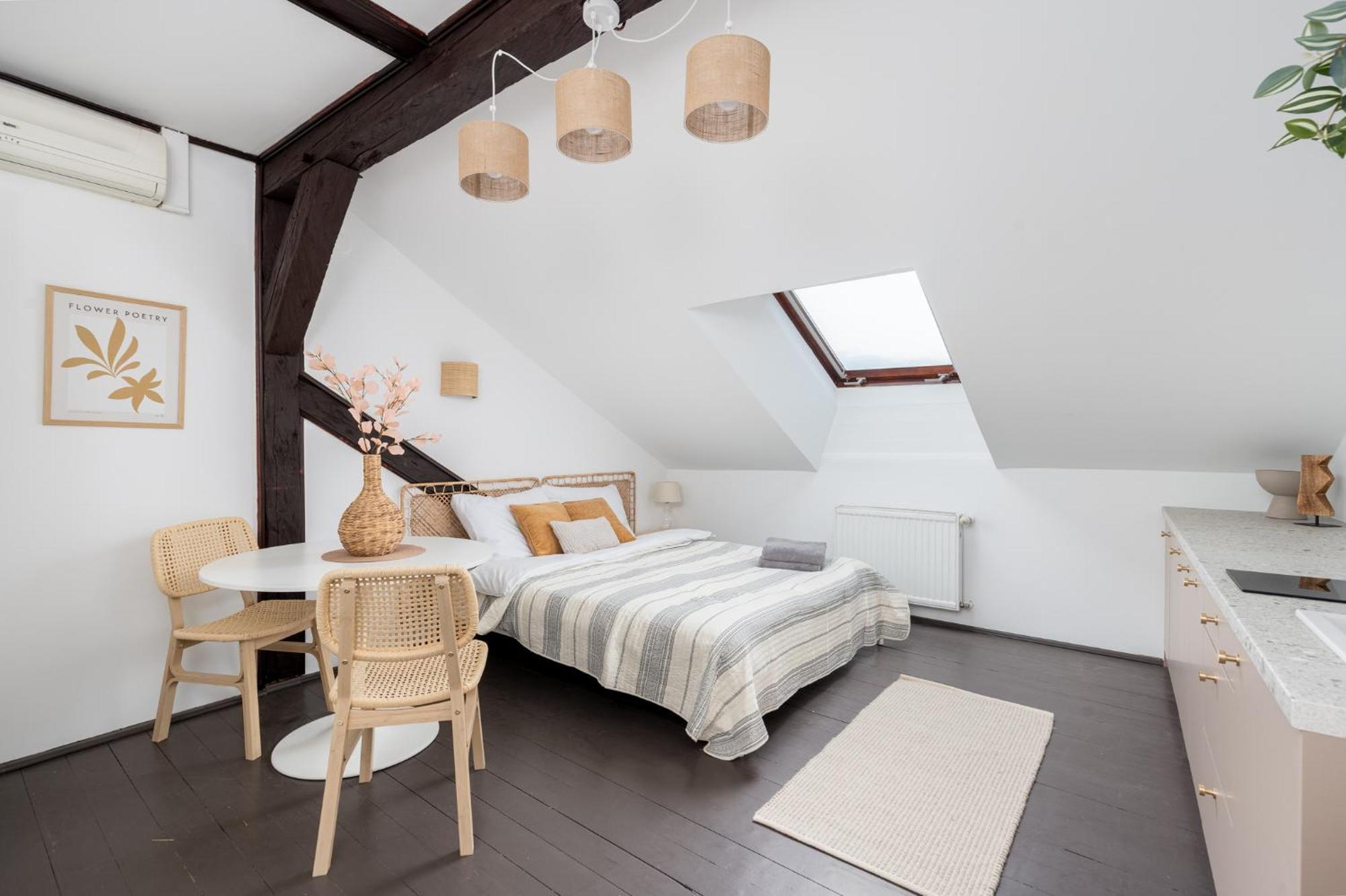 Apartment Wislna Old Town *