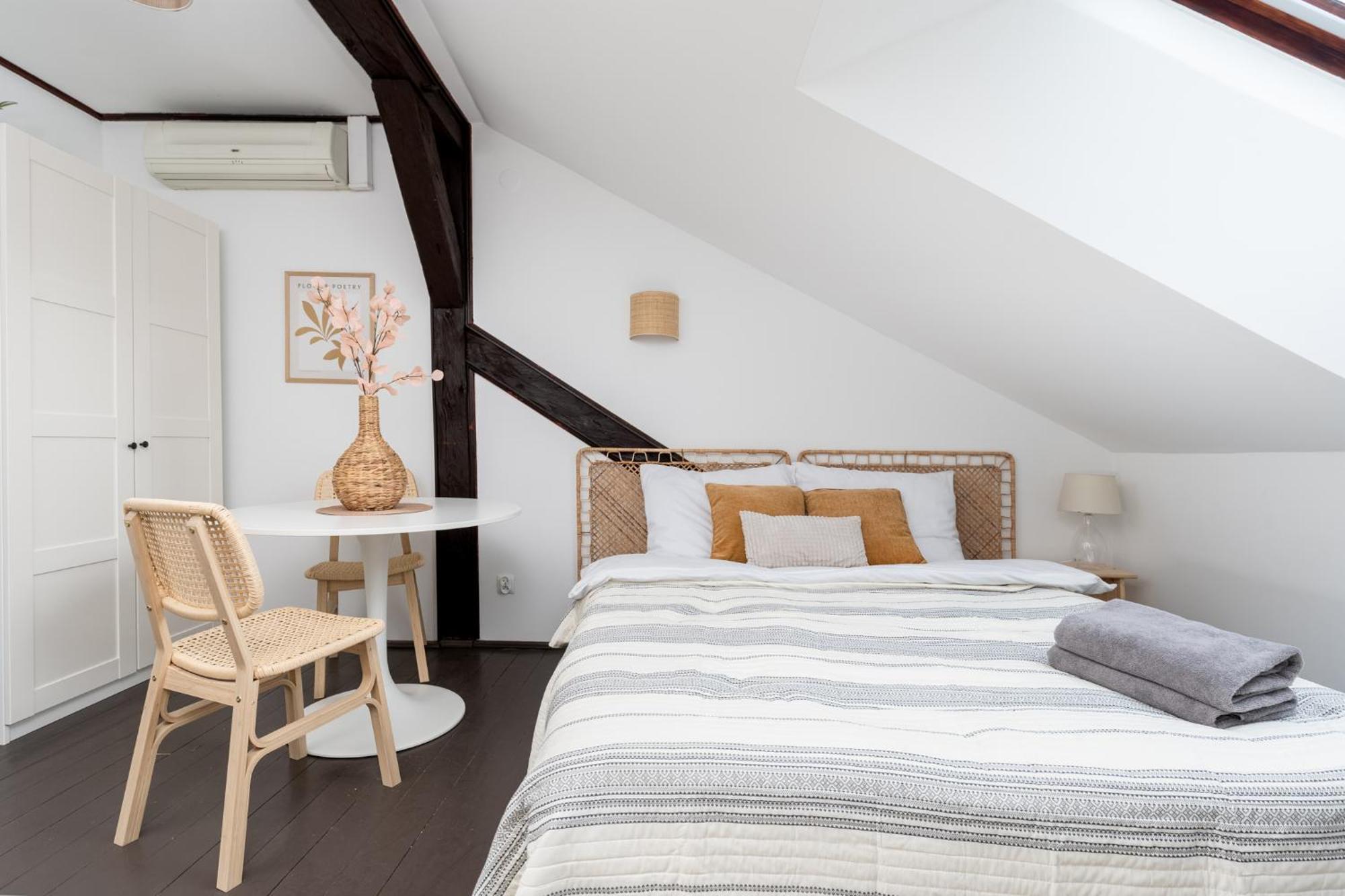 Apartment Wislna Old Town *